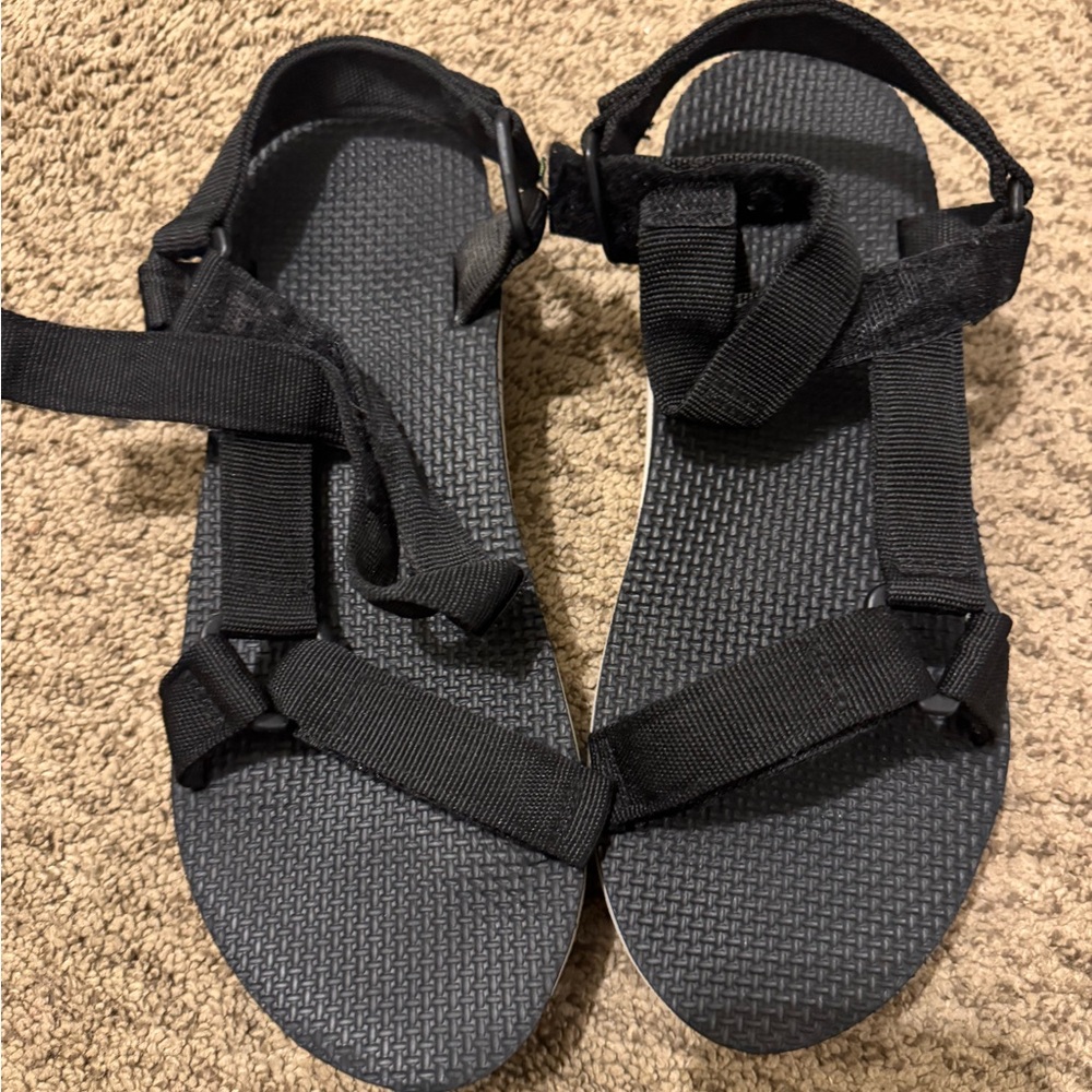 Elegant Black Strappy Sandals